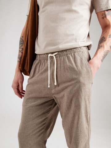 Regular Pantalon HOLLISTER en marron