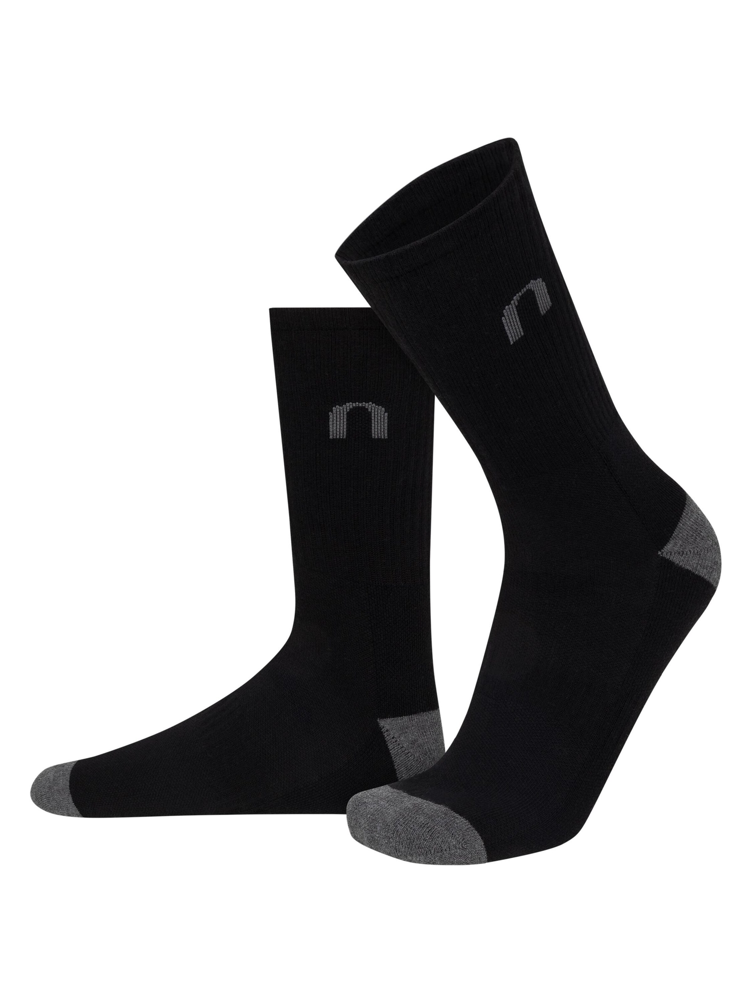 normani Athletic Socks in Black