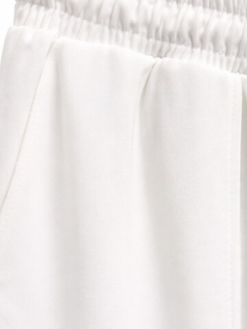 Tapered Pantaloni di MixRay in bianco