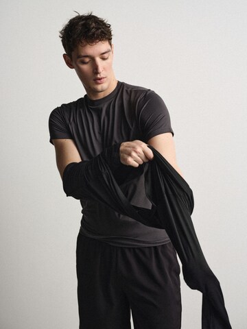 Maglietta di The Set in grigio