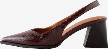 Pumps de la Next pe roșu: față