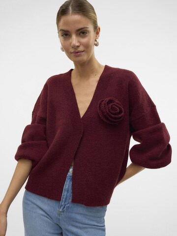 VERO MODA Gebreid vest 'Carrie' in Rood