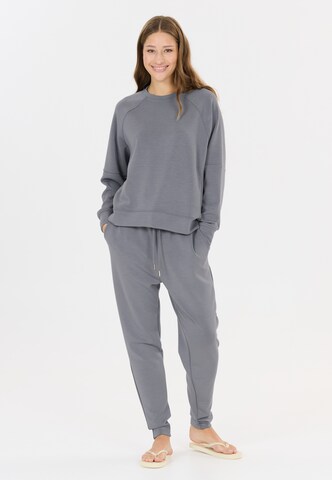 Athlecia Sweatshirt 'Jacey' in Grau