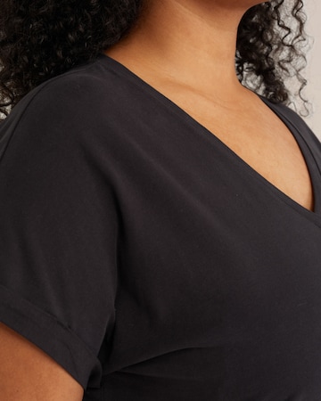 T-shirt WE Fashion en noir