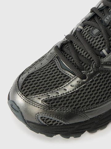 Baskets basses 'AIR MAX MOTO 2K' Nike Sportswear en noir