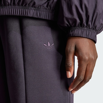 évasé Pantalon ADIDAS ORIGINALS en violet