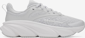 UNDER ARMOUR Sportschoen 'GGS Rogue 6' in Grijs: voorkant