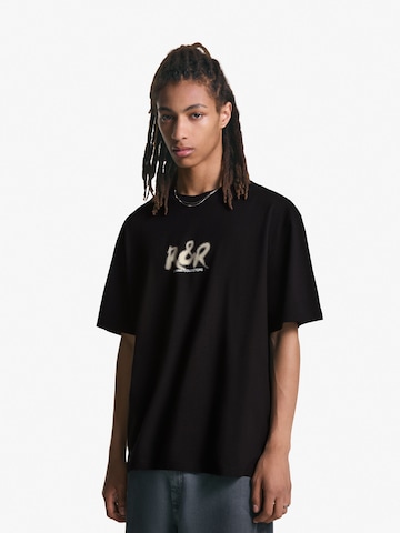 Bershka Shirt 'STATE &  DRAMA' in Zwart: voorkant