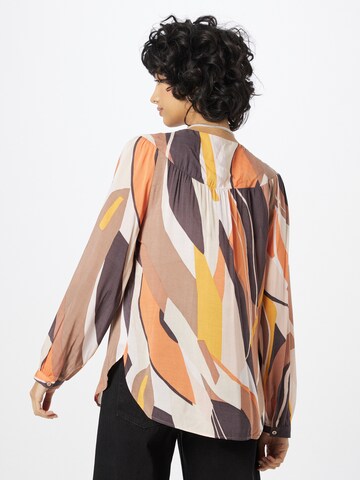 COMMA - Blusa en marrón