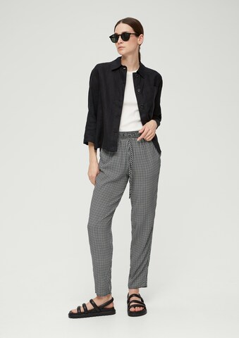 s.Oliver Tapered Broek in Zwart