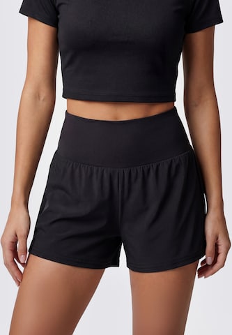 myMo ATHLSR Regular Pants in Black