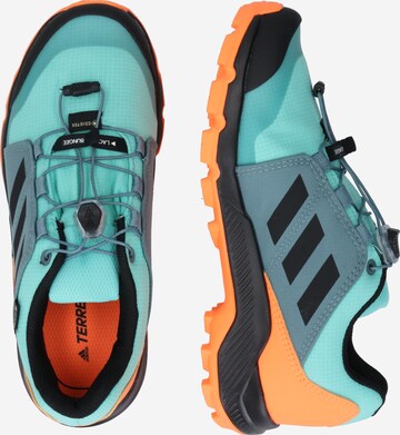 ADIDAS TERREX - Sapato baixo em verde