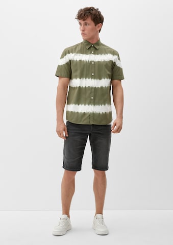 s.Oliver Regular fit Button Up Shirt in Green