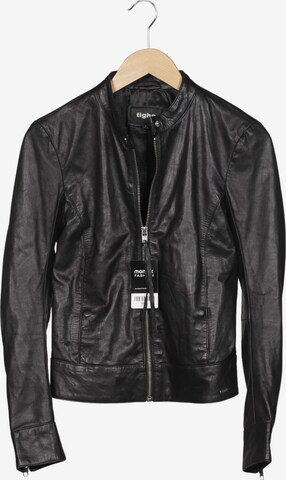 tigha Jacke S in Schwarz: Vorderseite