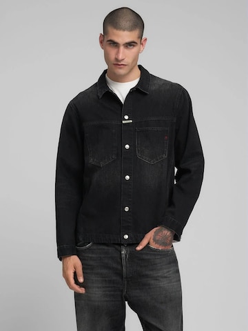 REPLAY Between-Season Jacket in Black: front