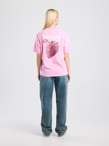 America Today Shirt in Pink