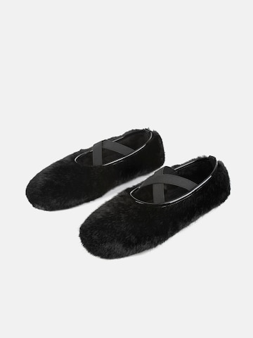 L37 HANDMADE SHOES Slipper 'BLACK LOTUS' in Schwarz