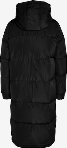 juoda Noisy may Žieminis paltas 'NMCELIA': priekis