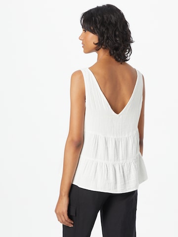 GAP - Top em branco