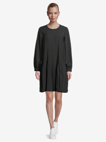 Betty & Co Cocktail Dress in Black: front