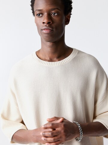 Pull&Bear Пуловер в бяло