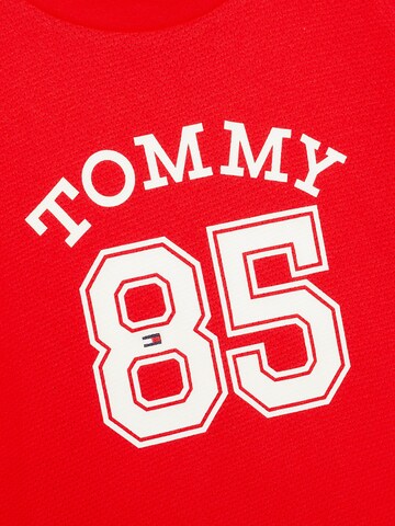 TOMMY HILFIGER - Camisola 'VARSITY' em vermelho