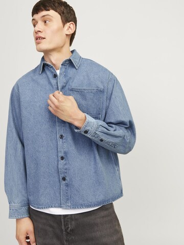 JACK & JONES Comfort fit Button Up Shirt in Blue
