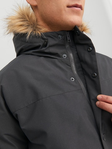 JACK & JONES Winterparka 'CHAMP' in Grijs