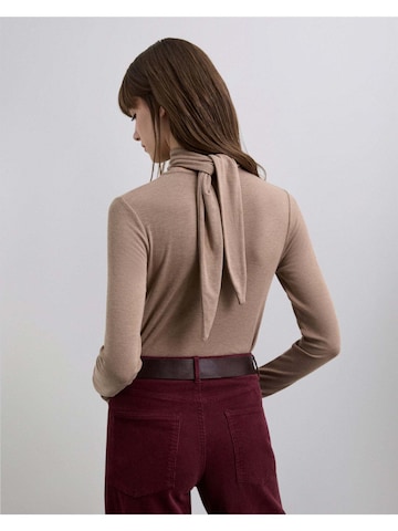Scalpers Blouse in Brown