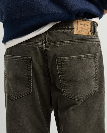 Regular Pantalon Pepe Jeans en vert