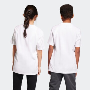 T-Shirt ADIDAS ORIGINALS en blanc