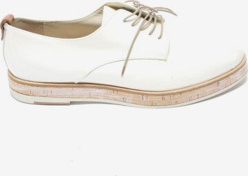 Attilio Giusti Leombruni Flats & Loafers in 38,5 in White: front