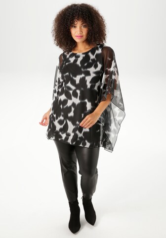 Aniston Blouse in Black: front