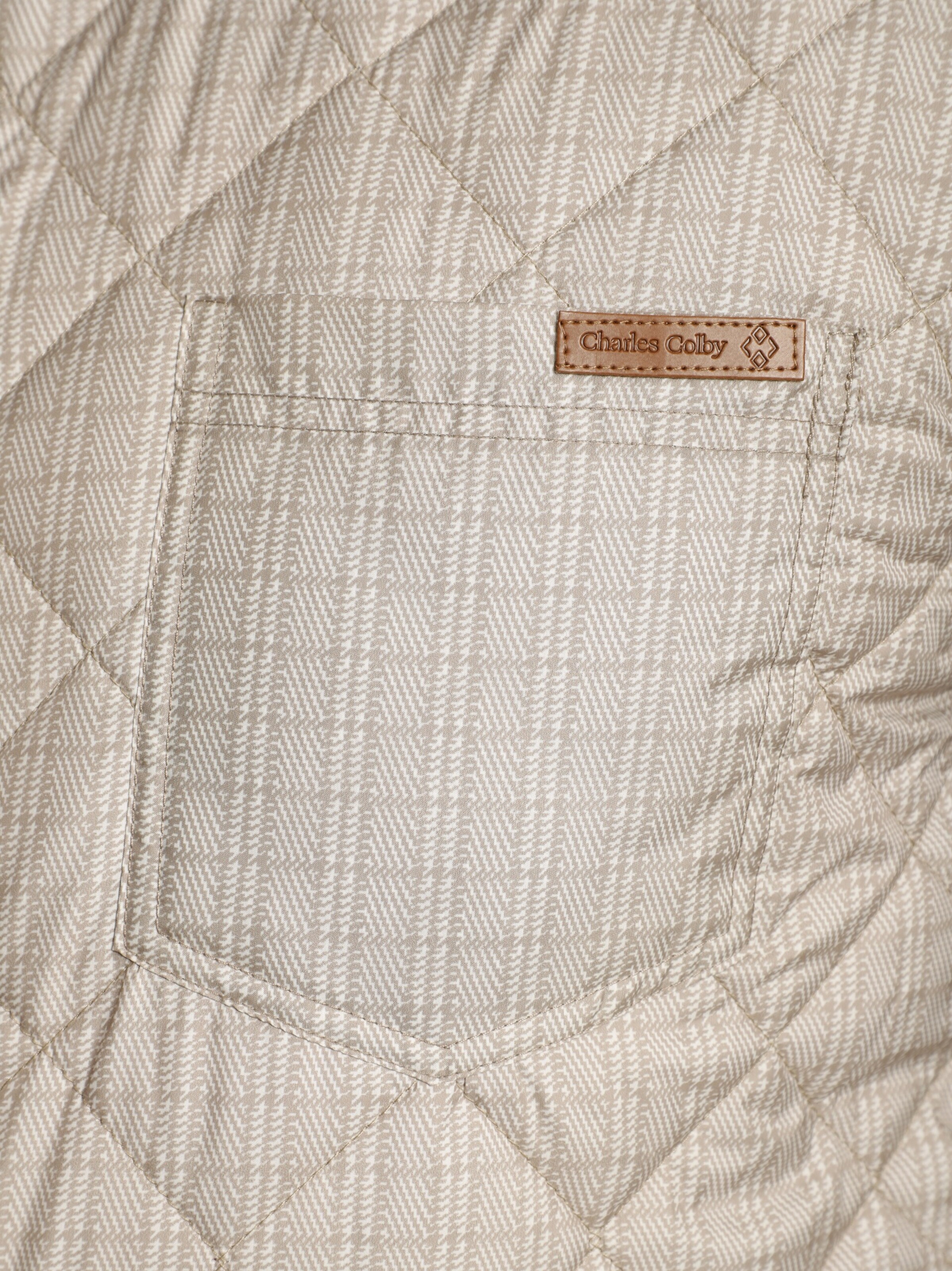 Charles Colby Between-Season Jacket 'Duke Frederick' in Beige