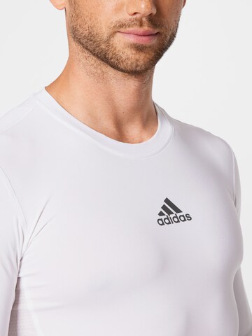 T-Shirt fonctionnel 'Compression' ADIDAS SPORTSWEAR en blanc