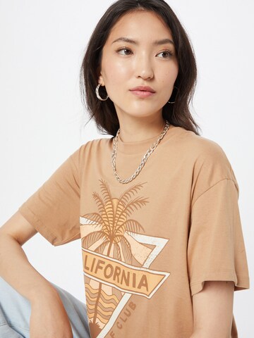 Cotton On - Camiseta talla grande en beige