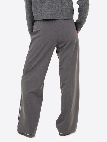 Wide Leg Pantalon à plis BRAVE SOUL en gris