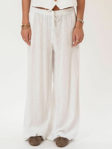 It's May Regular Trousers ' Luna ' in White