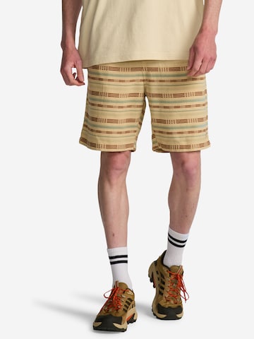 BILLABONG Shorts 'Larry' in Beige: Vorderseite