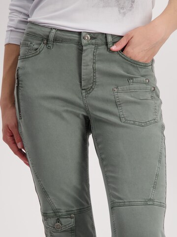 Coupe slim Pantalon monari en vert
