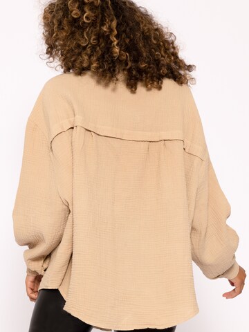 SASSYCLASSY Blouse in Beige