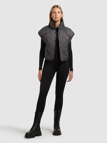 khujo Weste 'Ninga' in Grau