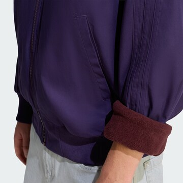 ADIDAS ORIGINALS Between-Season Jacket '90s Firebird' in Purple