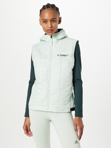 Gilet sportivo di ADIDAS TERREX in verde: frontale