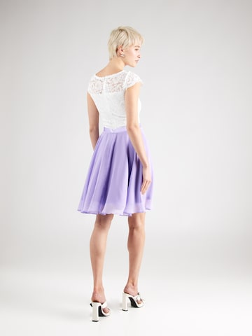 Robe de cocktail SWING en violet