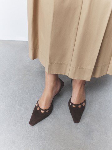 Next - Zapatos destalonado 'Forever Comfort' en marrón