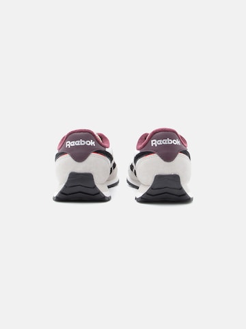 Reebok Sneaker 'CLASSIC' in Weiß