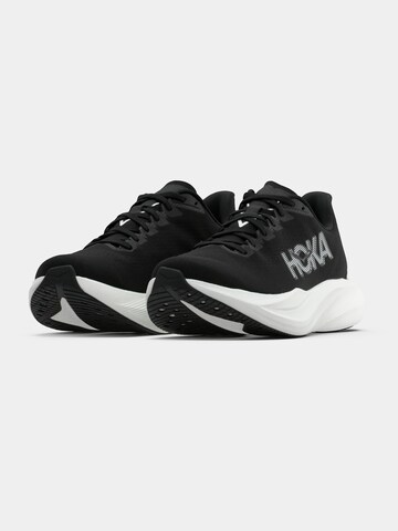 HOKA Springsko 'MACH 7' i svart