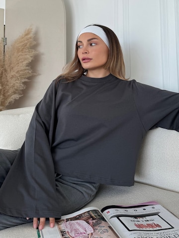 T-shirt C&City en gris