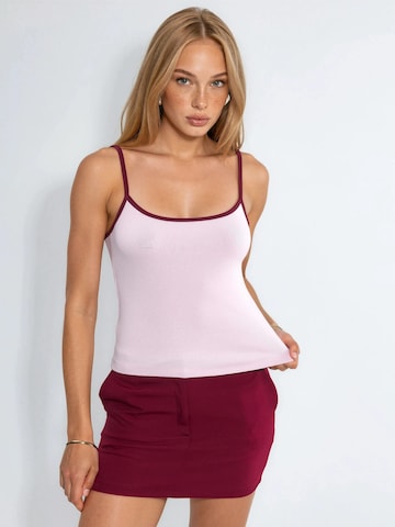 Busem Tanktops & Camis in Pink: Vorderseite